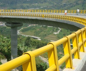 Puente Helicoidal.  Fuente: www.panoramio.com - Foto por Julián Cardona Piedraita